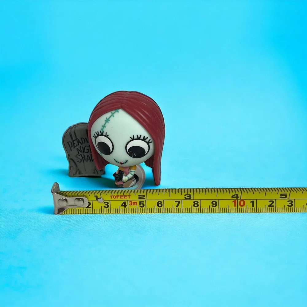 Disney Nightmare Before Christmas Funko Soda Barrel Chase/Funko Mystery Sally